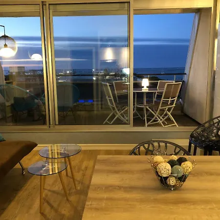 Oyat Apartment *